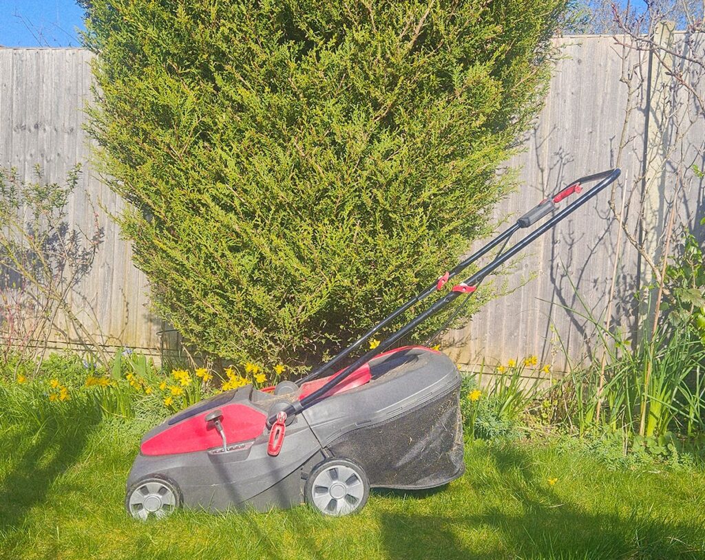 Lawnmower2